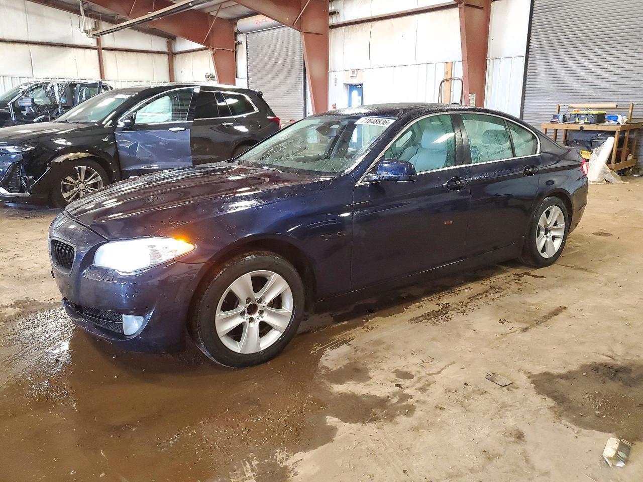 2013 BMW 528 Xi - zdjęcie główne