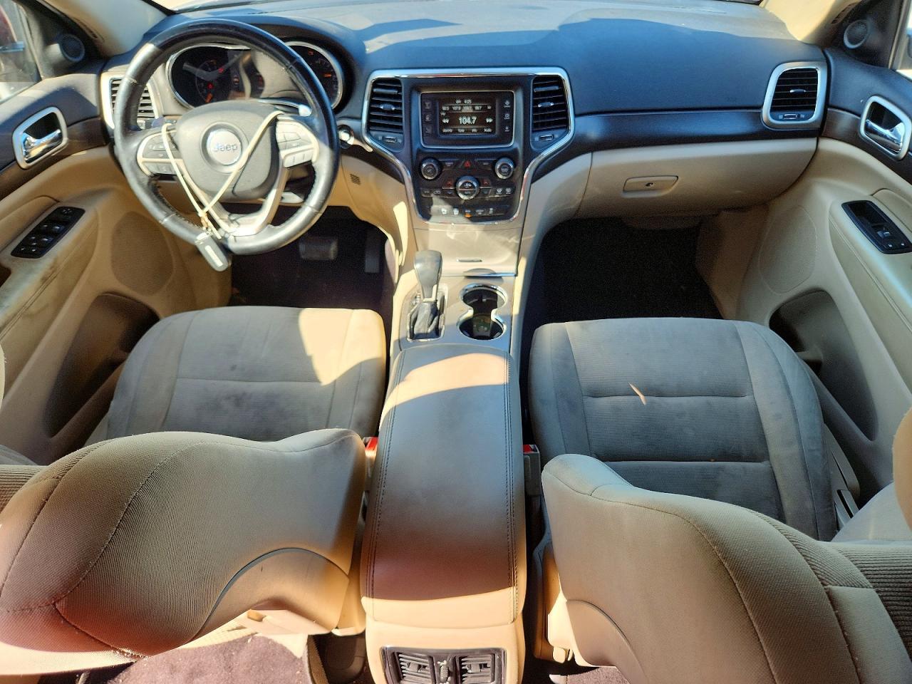 2017 Jeep Grand Cherokee Laredo - zdjęcie 8