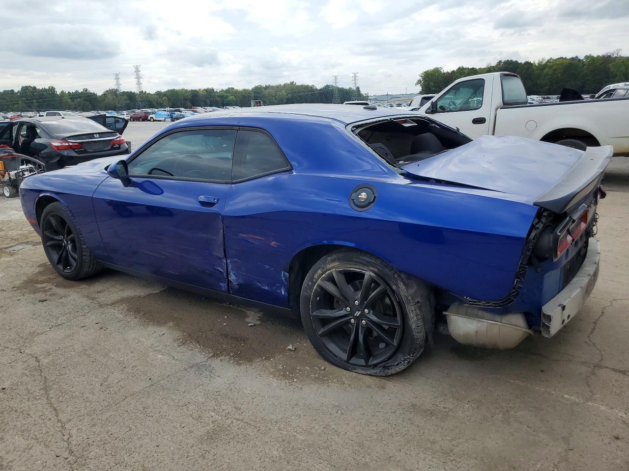 2018 Dodge Challenger Sxt - zdjęcie 2