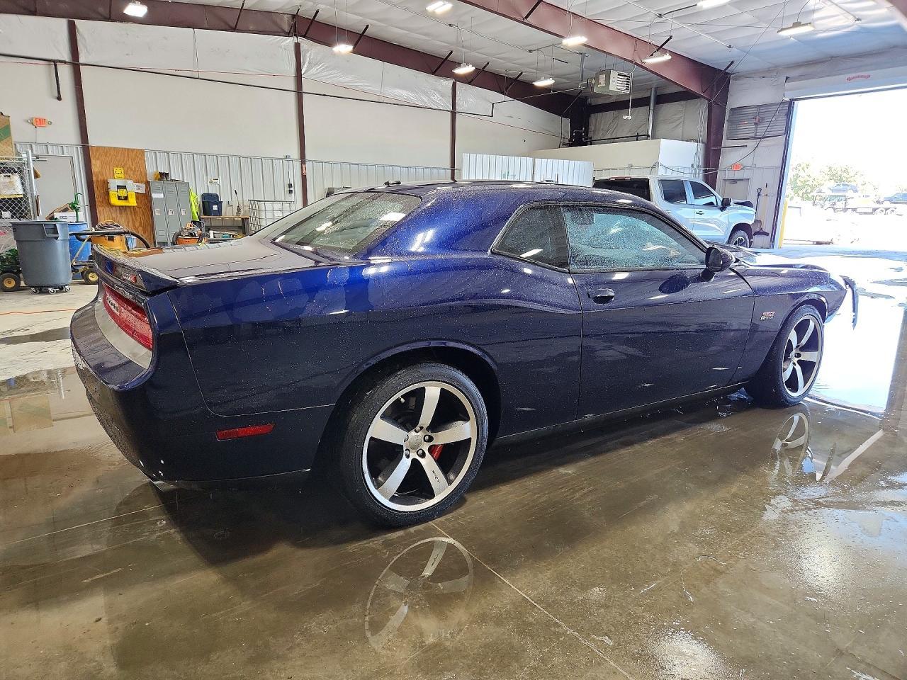 2013 Dodge Challenger Srt-8 - zdjęcie 3