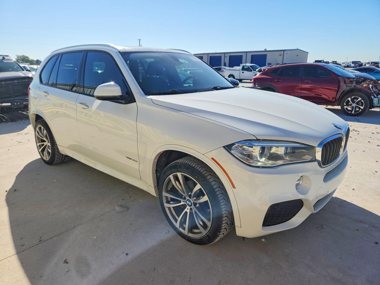 2016 BMW X5 xDrive35I - zdjęcie 4