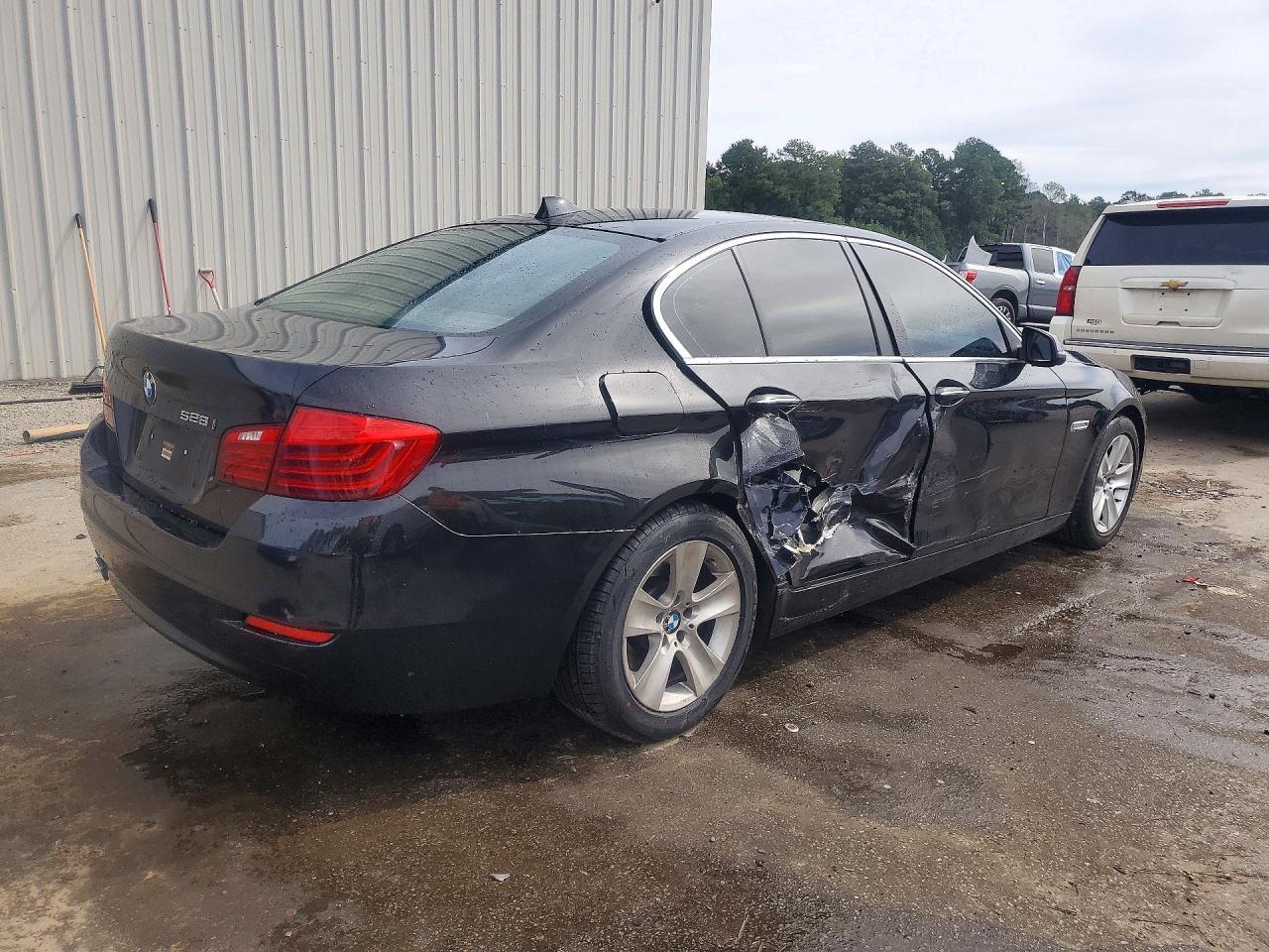 2015 BMW 528 I - zdjęcie 3