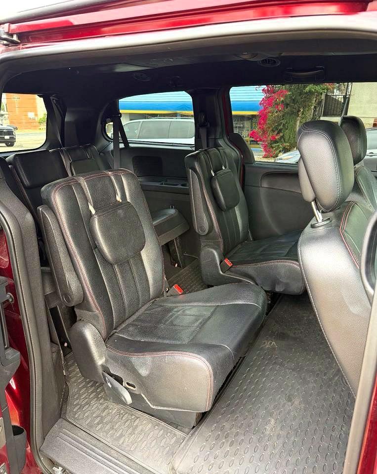 2019 Dodge Grand Caravan Gt - zdjęcie 6