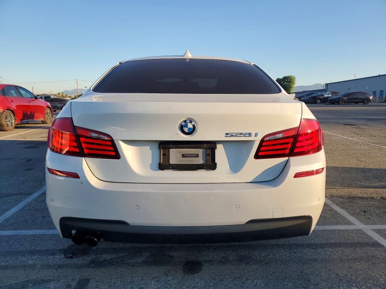 2013 BMW 528 I - zdjęcie 6