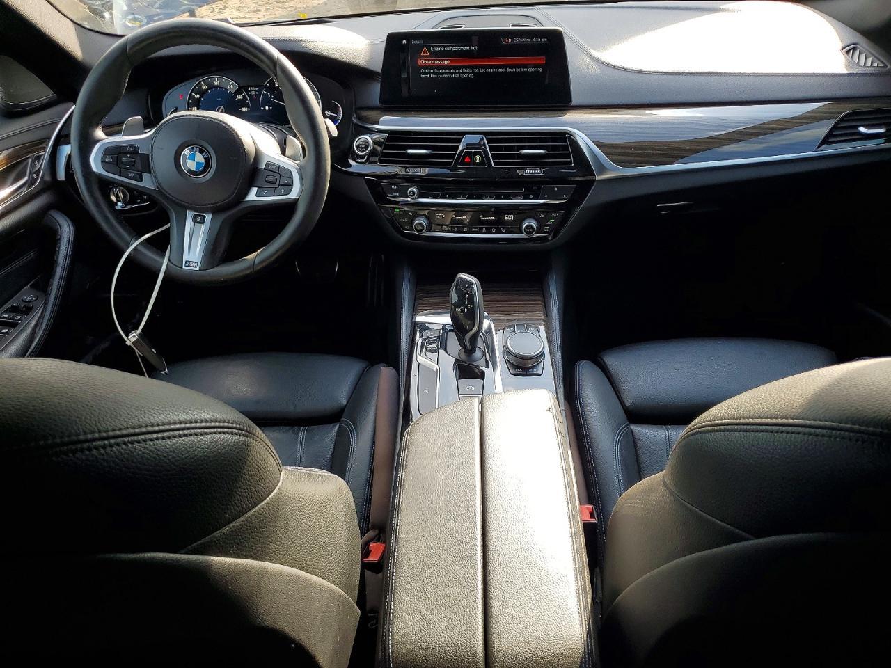 2018 BMW Seria 5 540i - zdjęcie 8