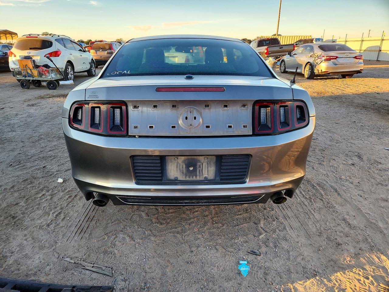 2013 Ford Mustang - zdjęcie 6