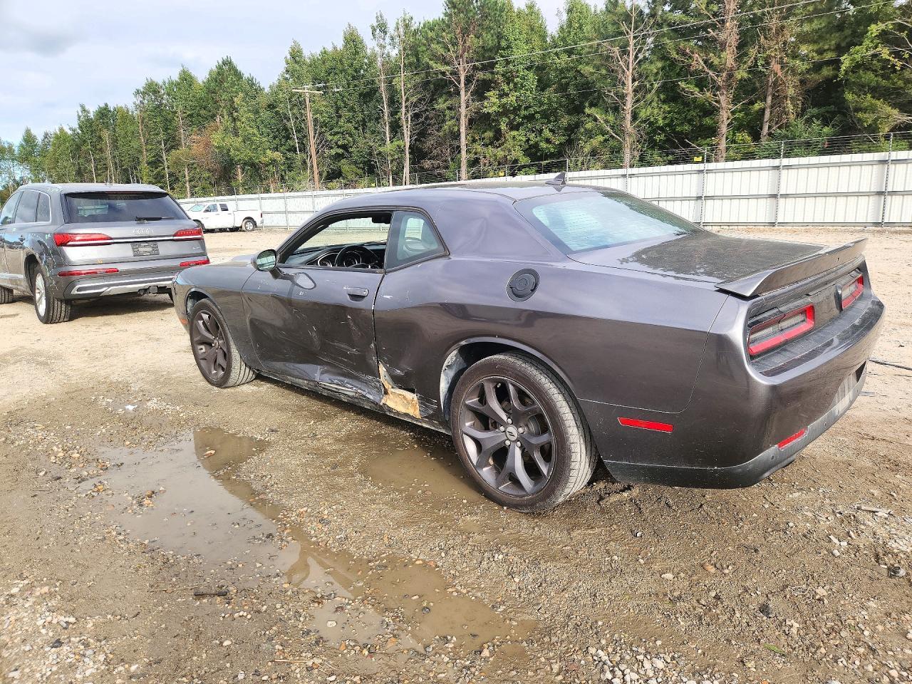 2018 Dodge Challenger R/T - zdjęcie 2