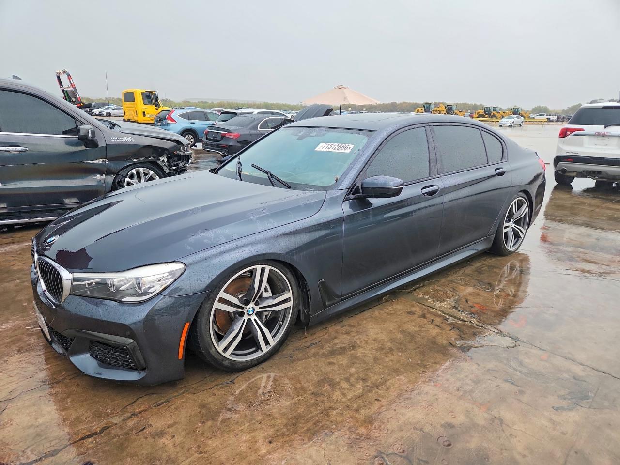 2019 BMW 740 I - zdjęcie główne