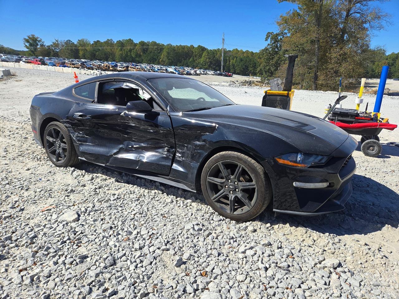 2019 Ford Mustang - zdjęcie 4