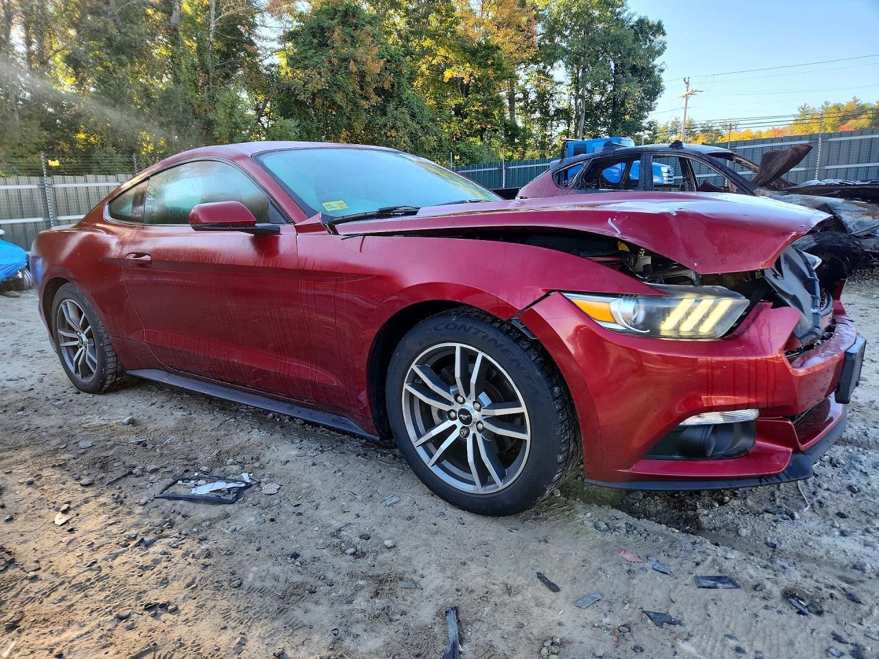 2015 Ford Mustang - zdjęcie 4