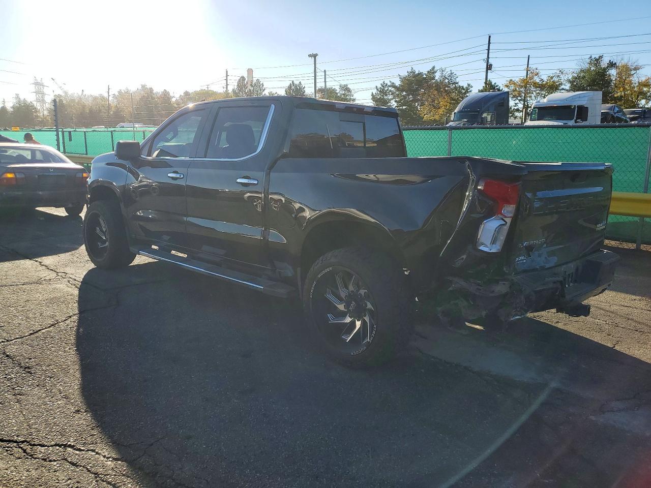 2019 Chevrolet Silverado K1500 High Country - zdjęcie 2