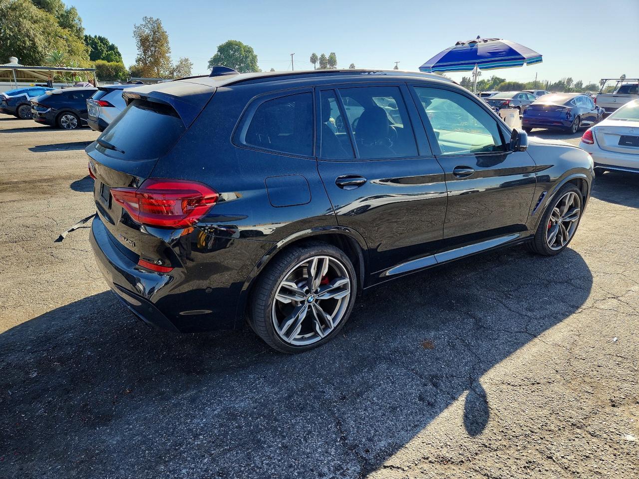 2021 BMW X3 xDrivem40I - zdjęcie 3