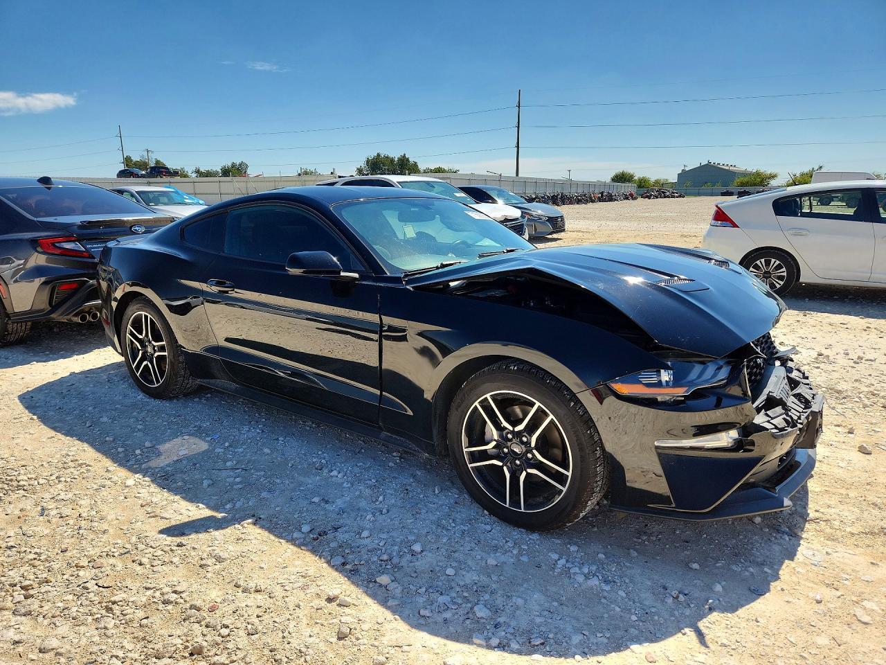2019 Ford Mustang - zdjęcie 4