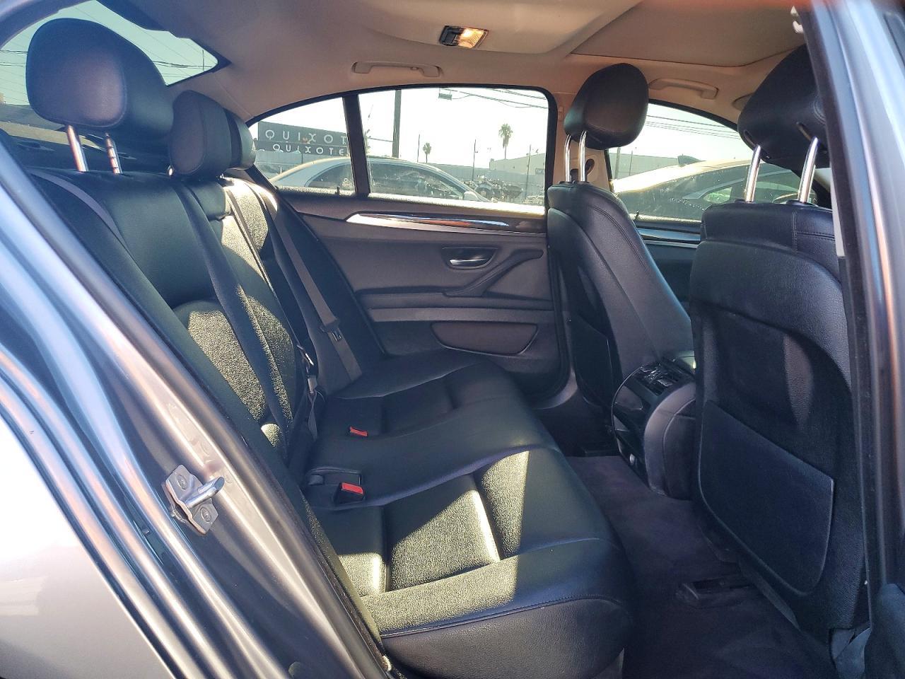 2014 BMW 528 I - zdjęcie 10
