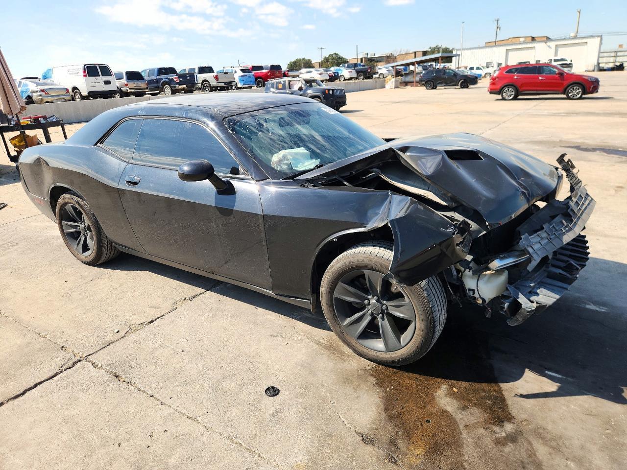 2015 Dodge Challenger Sxt - zdjęcie 4