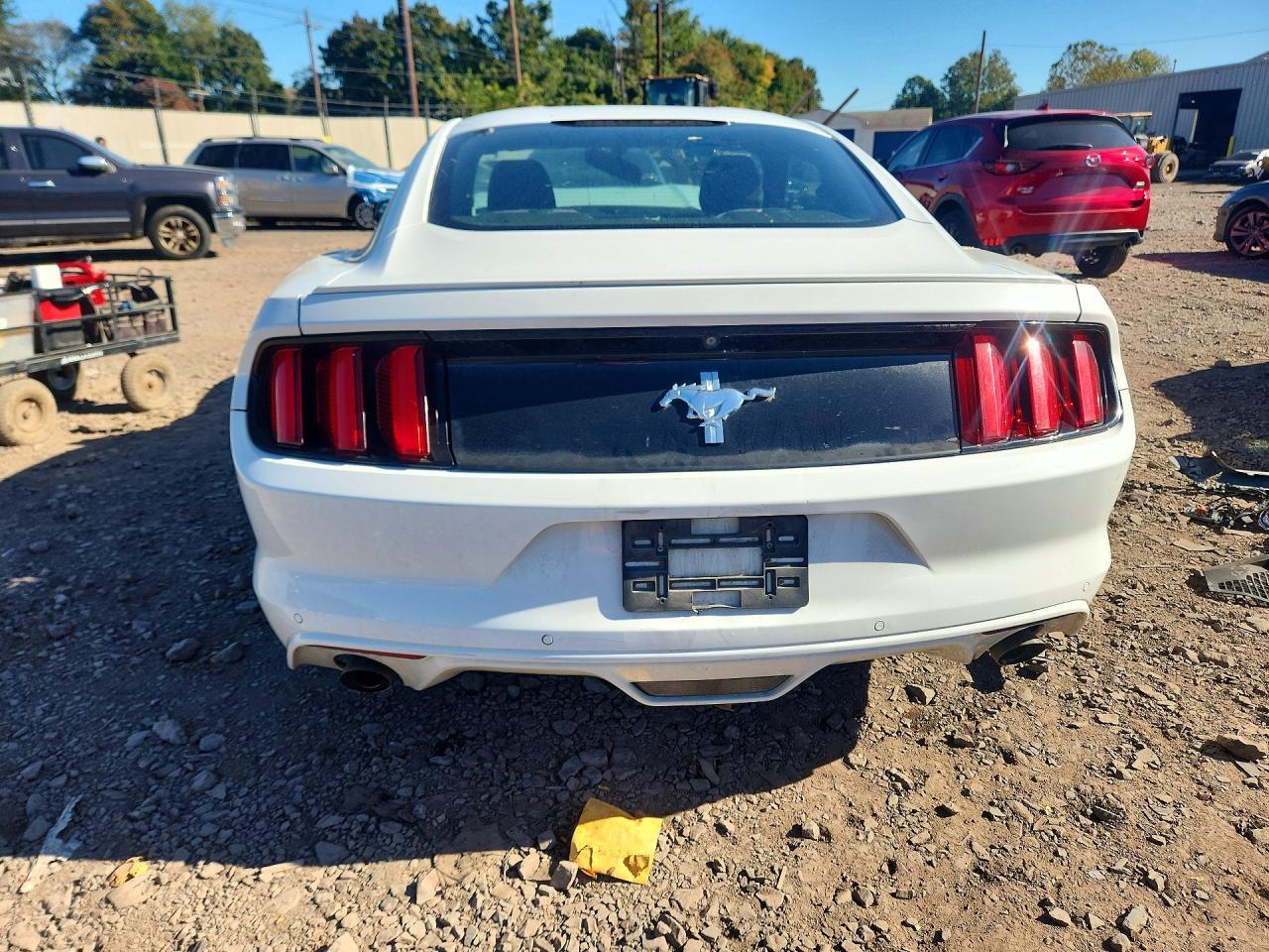 2016 Ford Mustang - zdjęcie 6