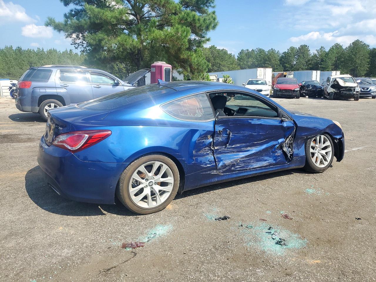 2014 Hyundai Genesis Coupe 2.0T - zdjęcie 3