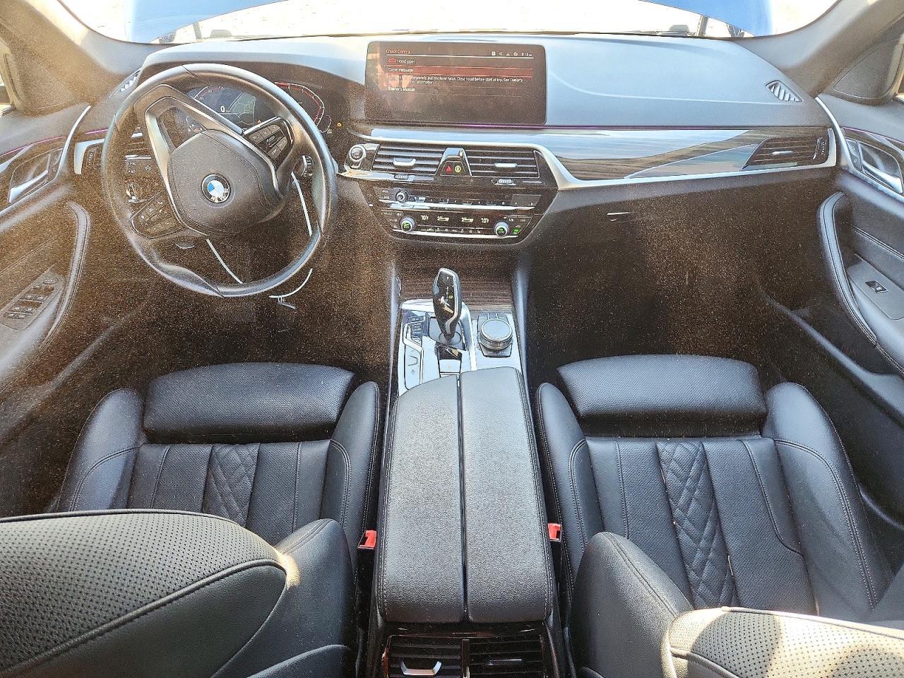 2021 BMW 530 I - zdjęcie 8