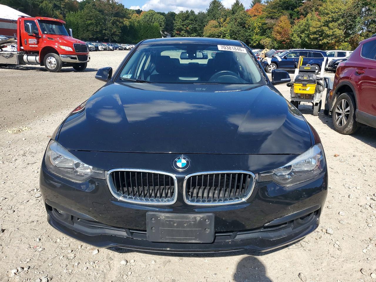 2017 BMW Seria 3 320i - zdjęcie 5