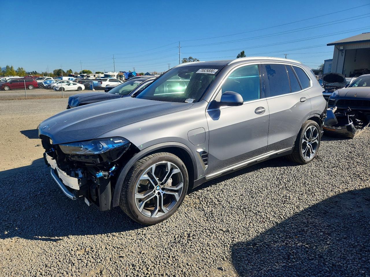 2026 BMW X5 xDrive50E - zdjęcie główne