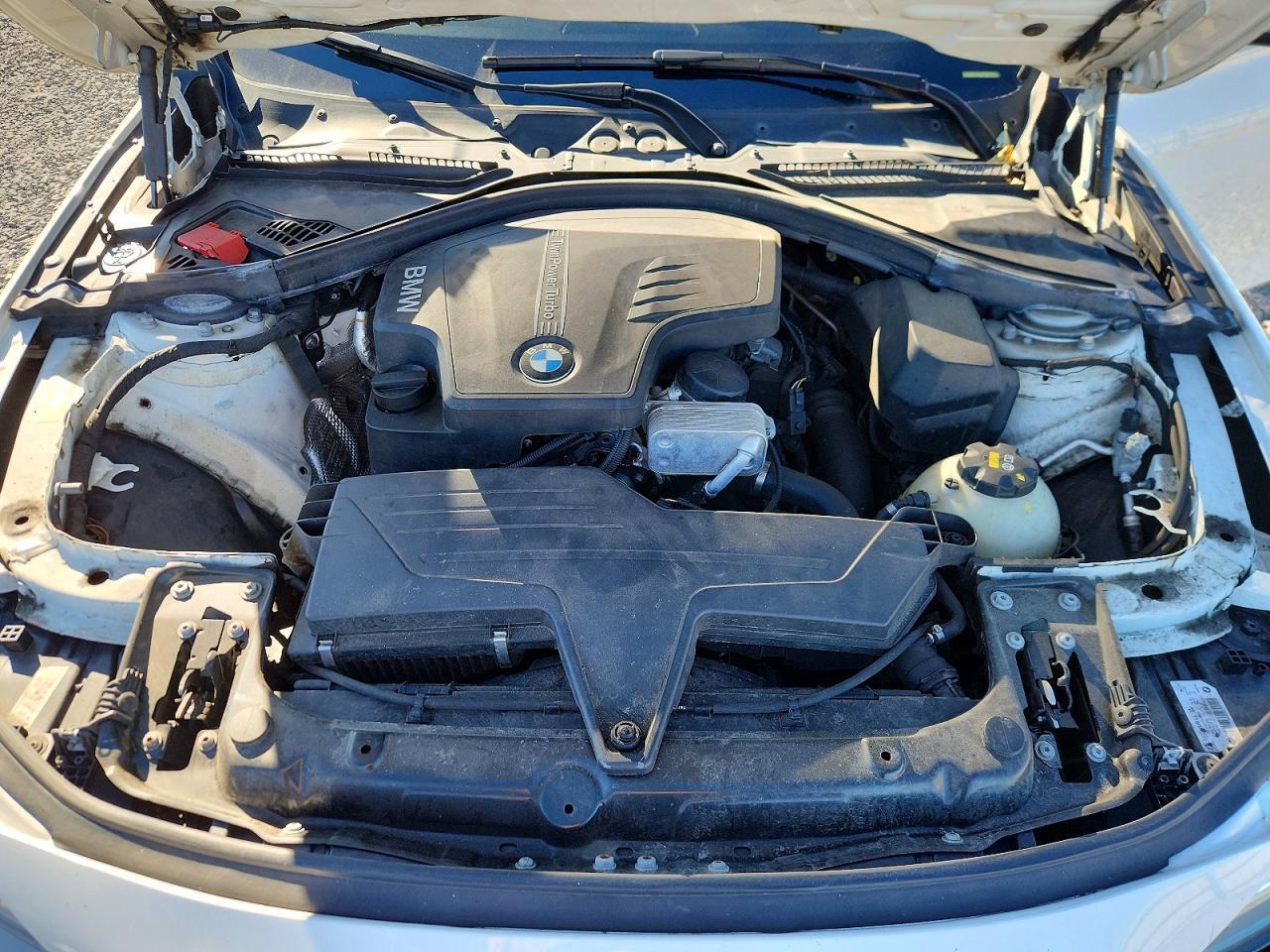 2018 BMW Seria 3 320i - zdjęcie 11
