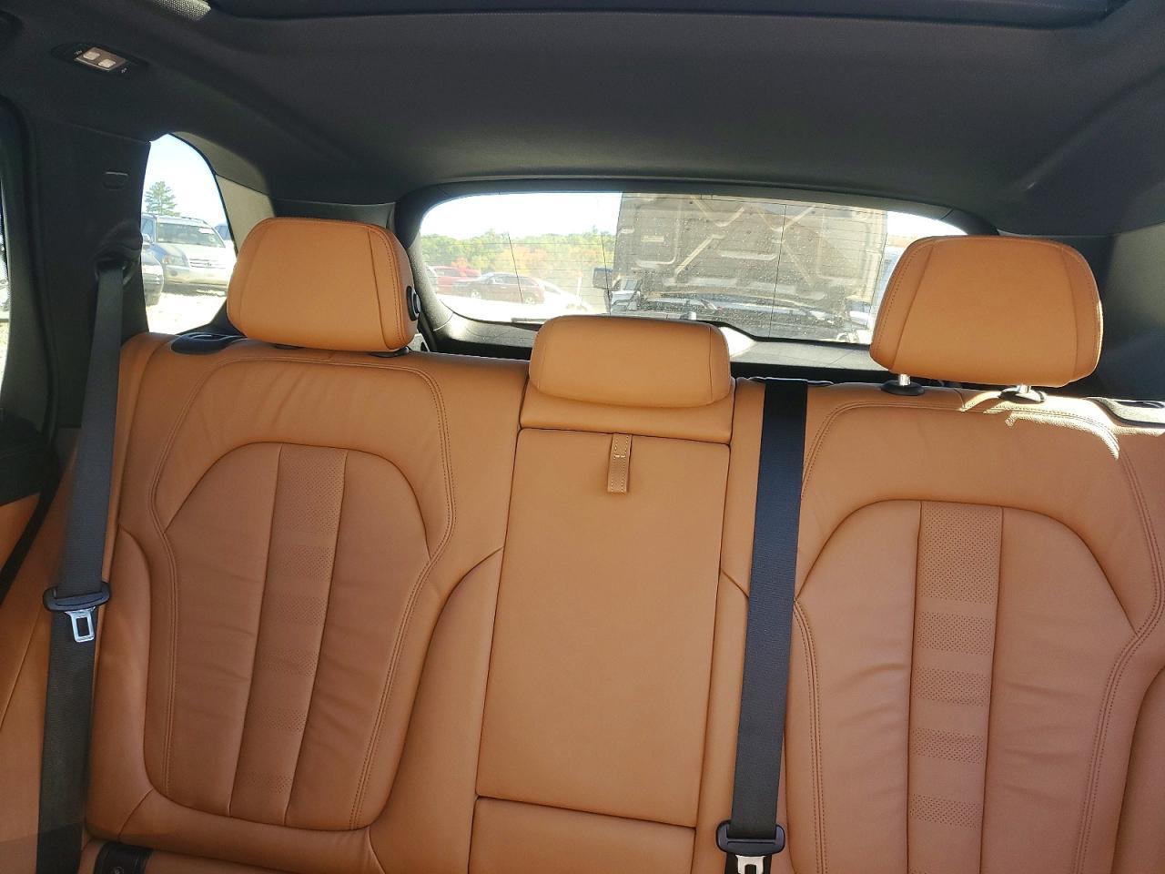 2019 BMW X5 xDrive40I - zdjęcie 10