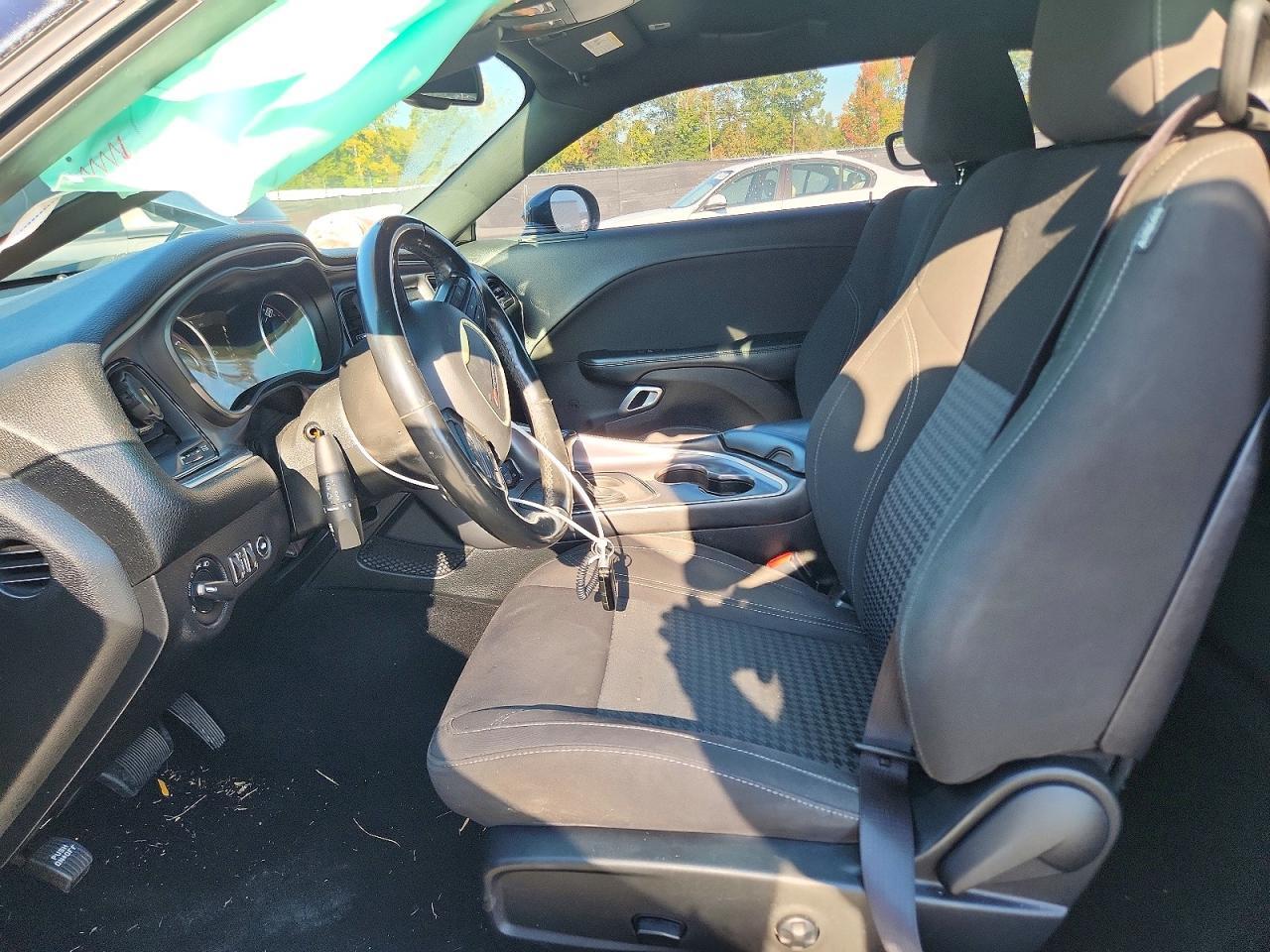 2019 Dodge Challenger Sxt - zdjęcie 7