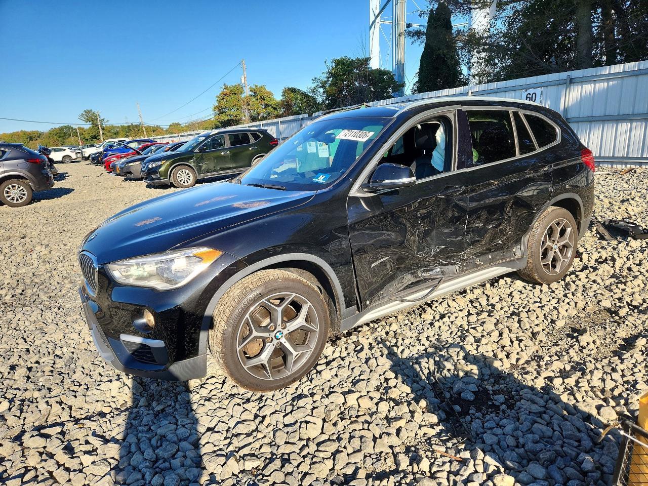 2017 BMW X1 xDrive28I - zdjęcie główne