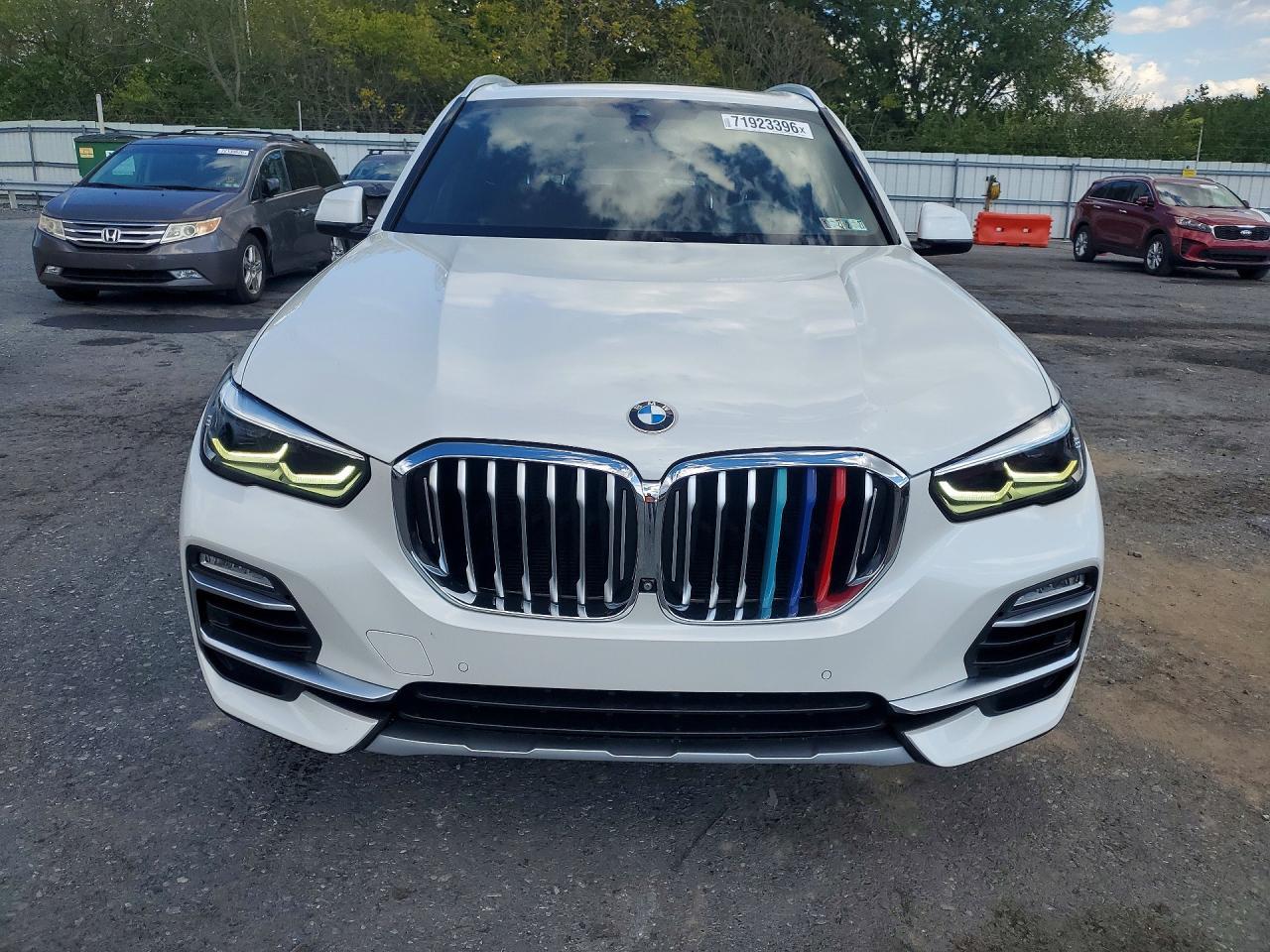 2019 BMW X5 xDrive40I - zdjęcie 5