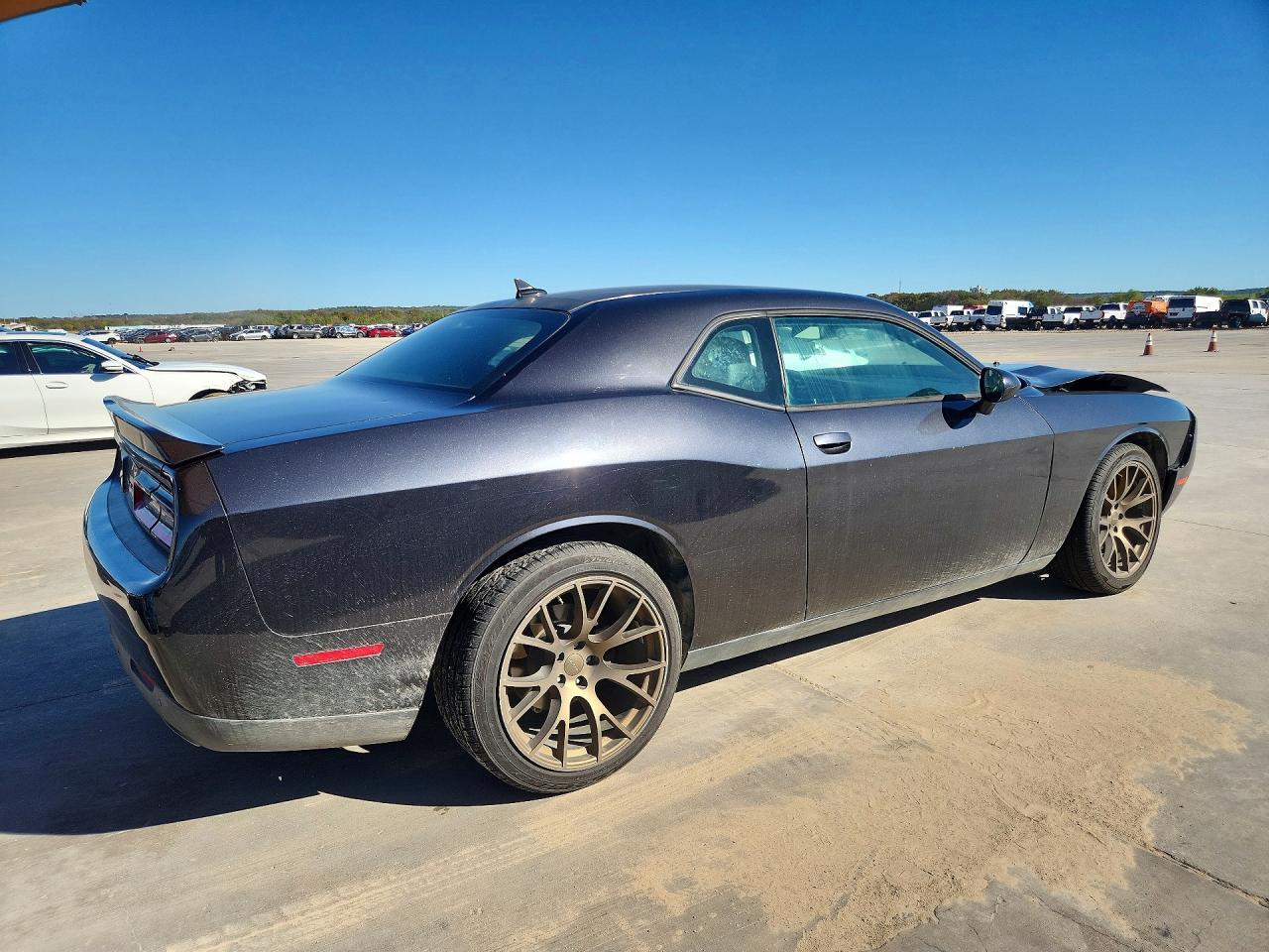 2017 Dodge Challenger Sxt - zdjęcie 3