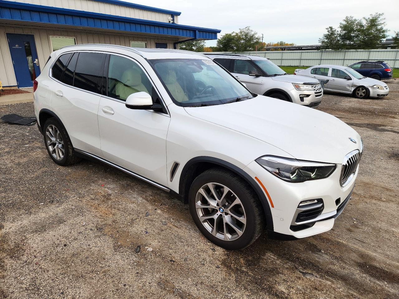 2020 BMW X5 xDrive40I - zdjęcie 4