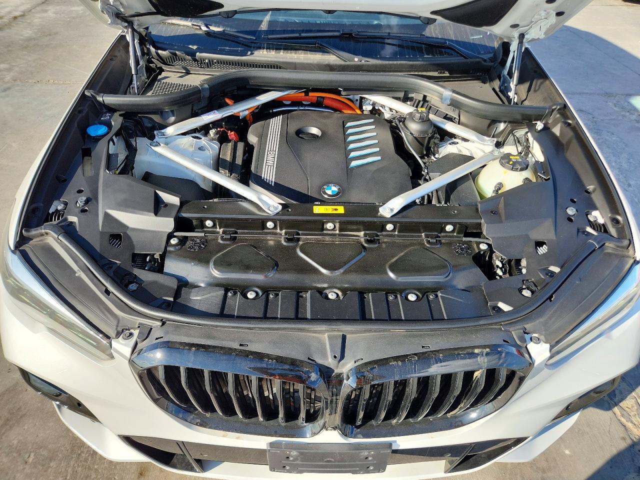 2022 BMW X5 xDrive45E - zdjęcie 12