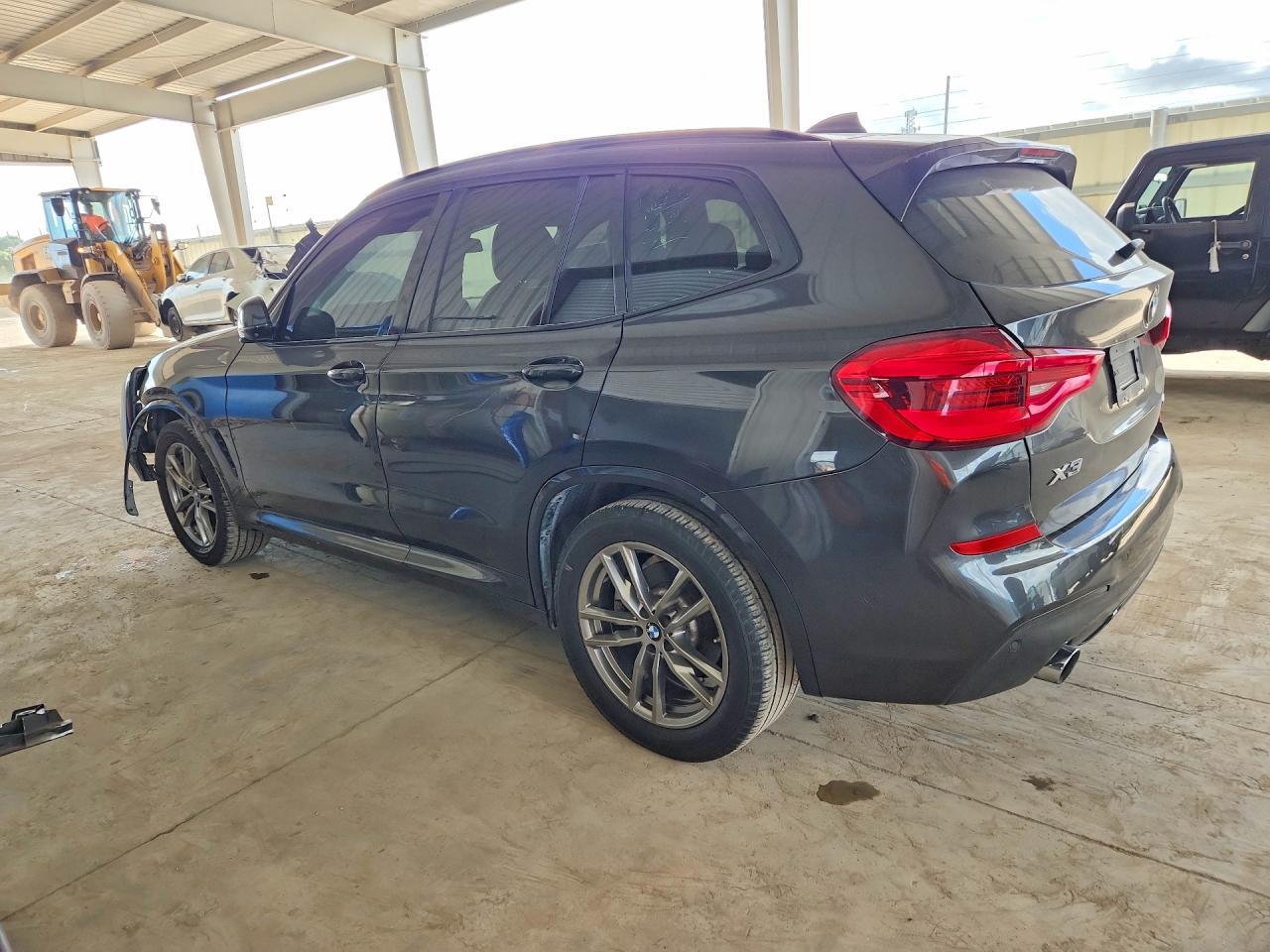 2021 BMW X3 Sdrive30I - zdjęcie 2