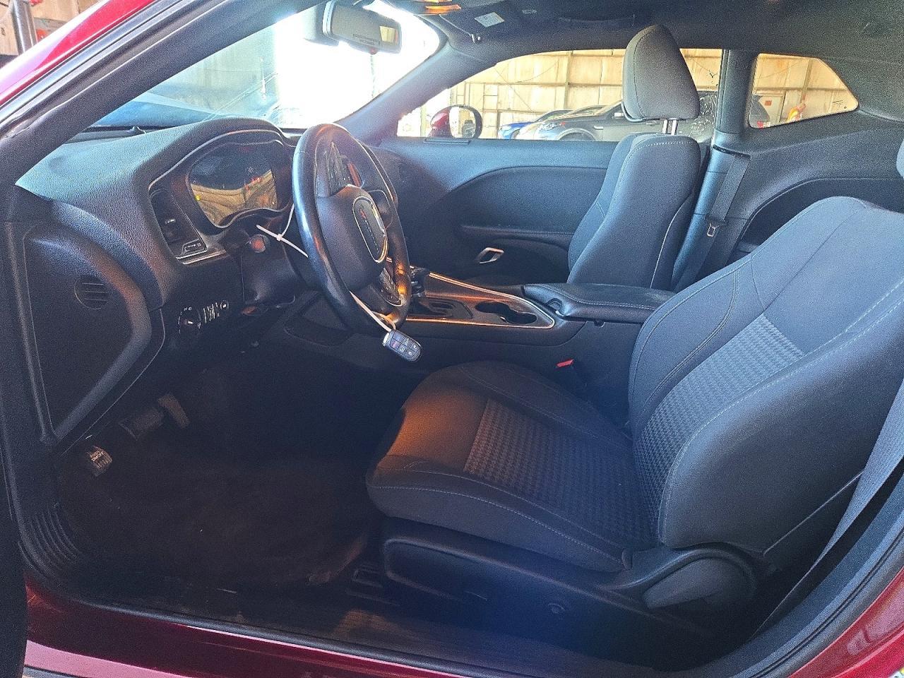 2018 Dodge Challenger R - zdjęcie 7