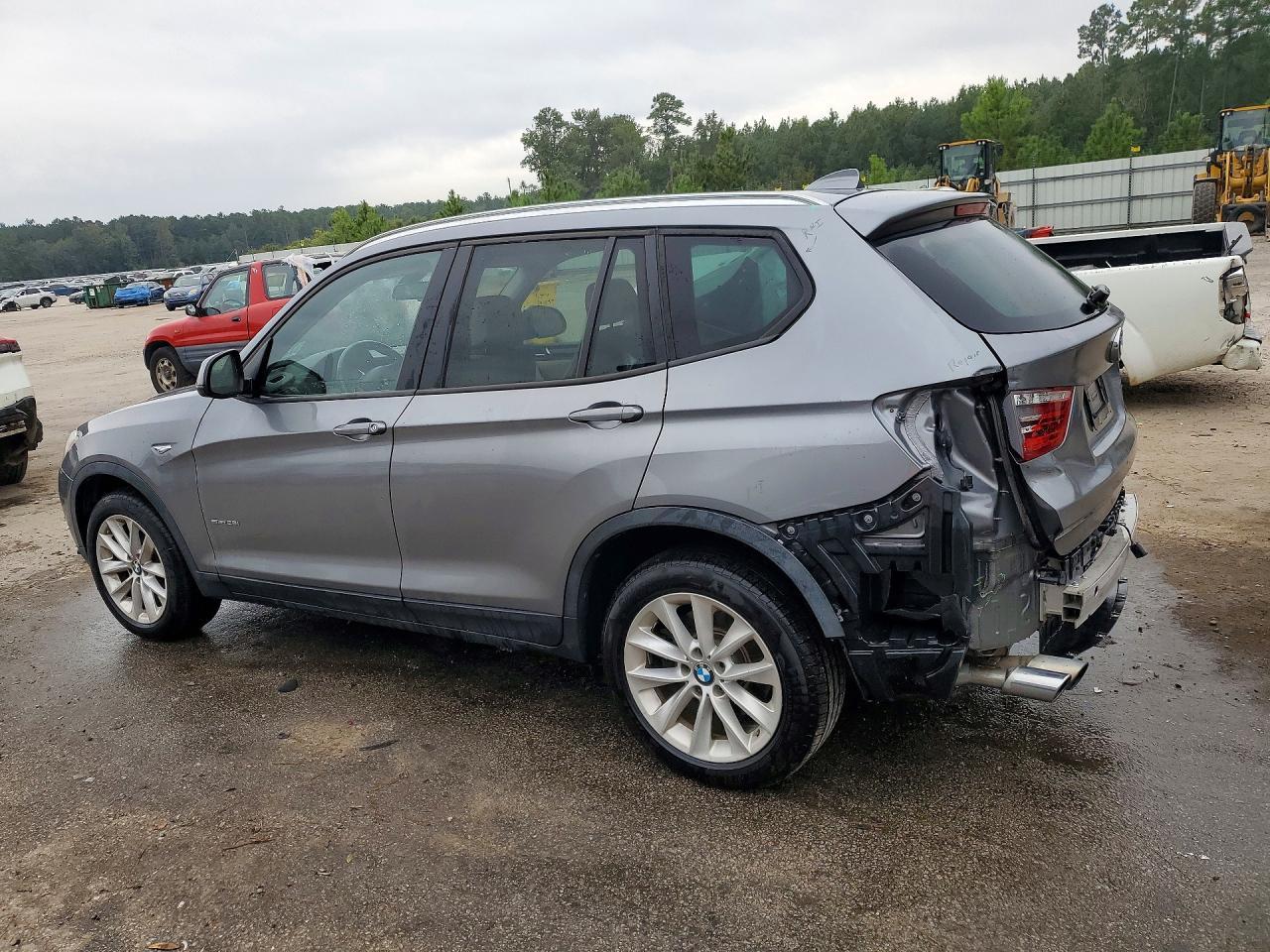 2017 BMW X3 Sdrive28I - zdjęcie 2