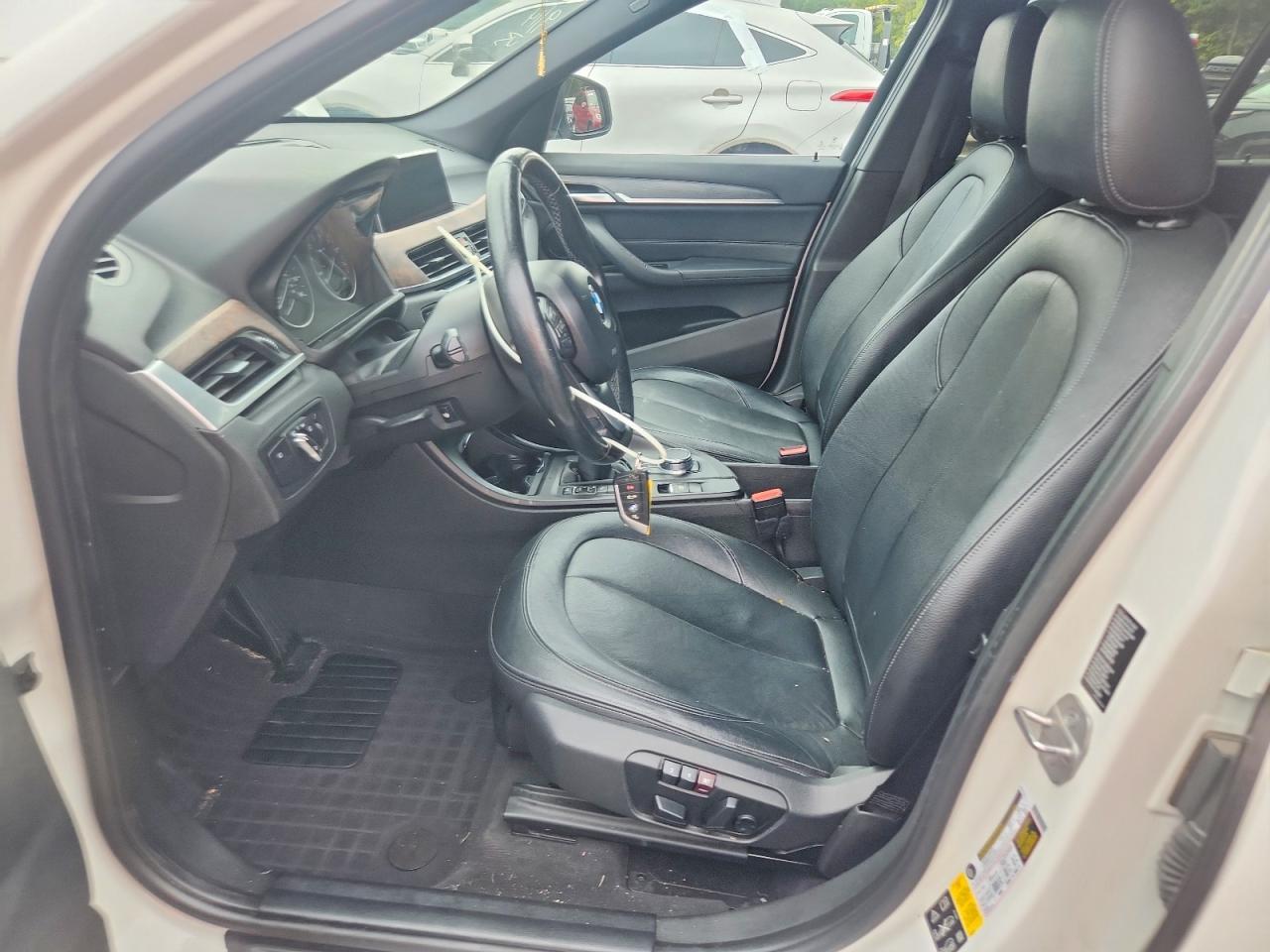 2017 BMW X1 xDrive28I - zdjęcie 7