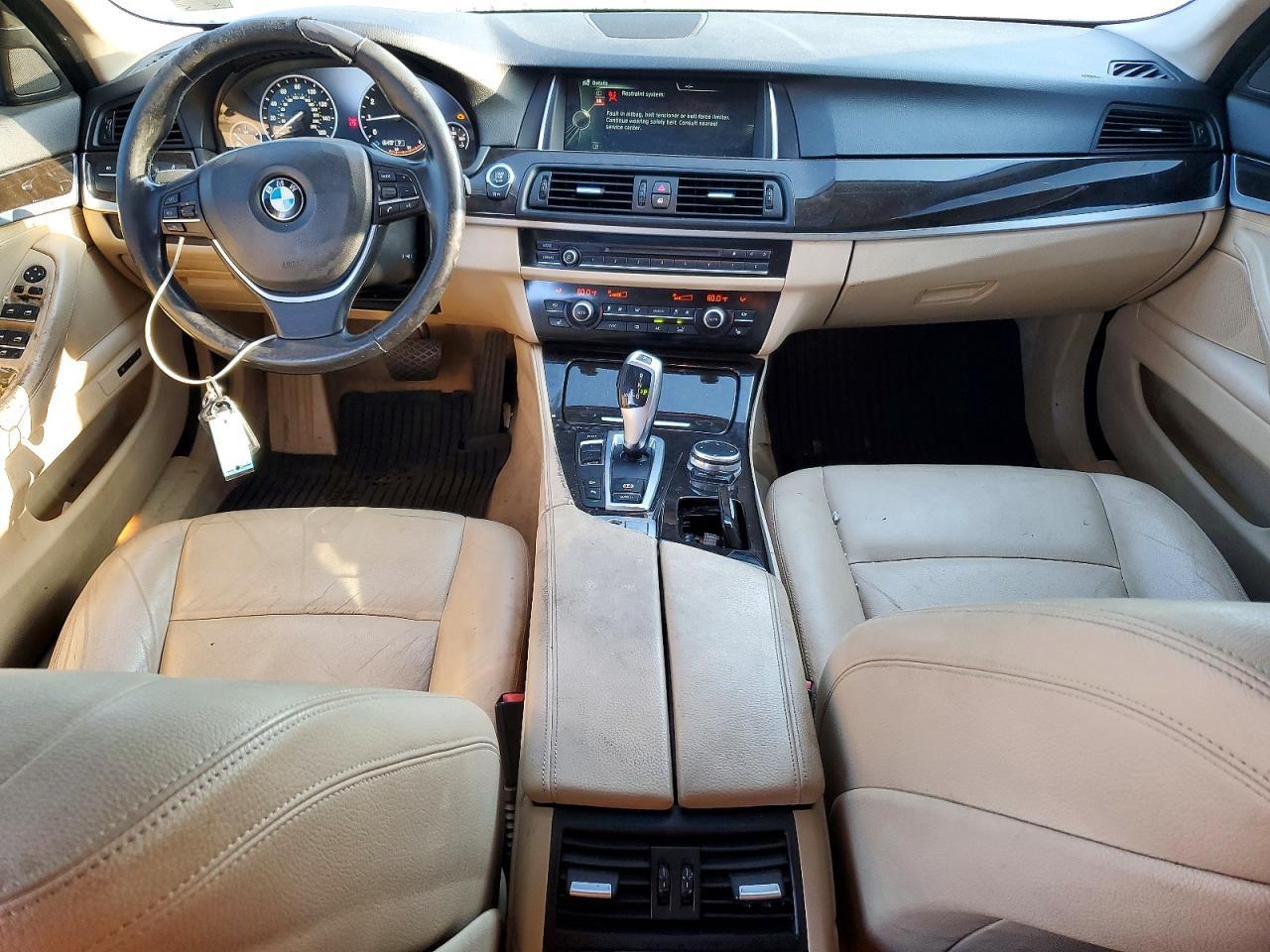 2015 BMW Seria 5 528i - zdjęcie 8