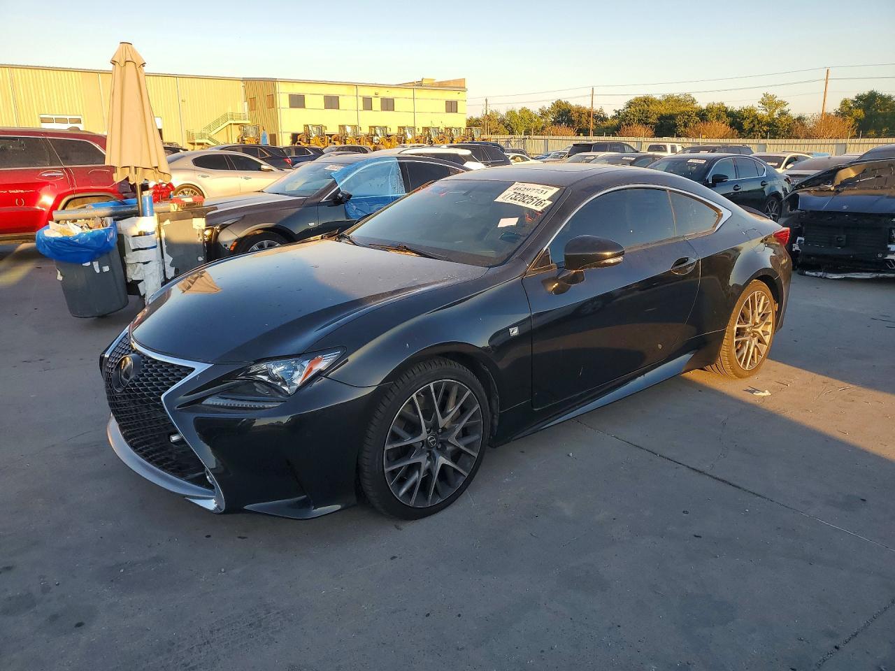 2017 Lexus Rc 350 - zdjęcie główne
