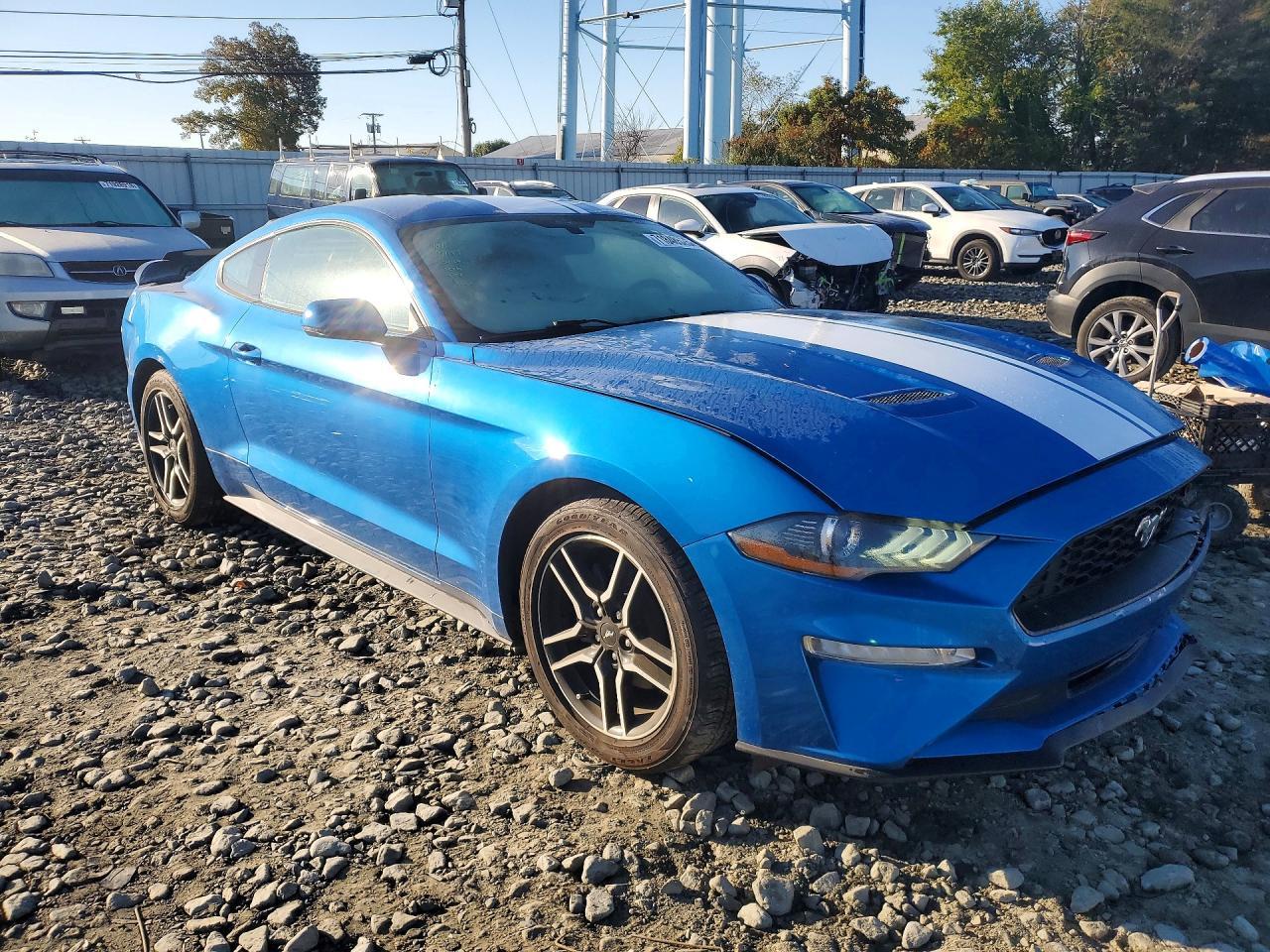 2019 Ford Mustang - zdjęcie 4