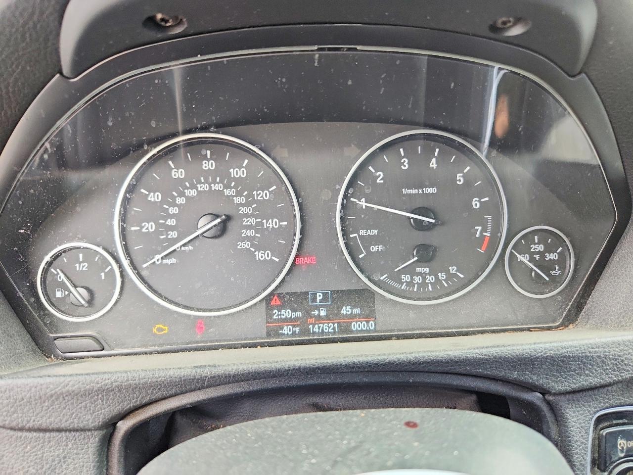 2015 BMW 320 I - zdjęcie 9