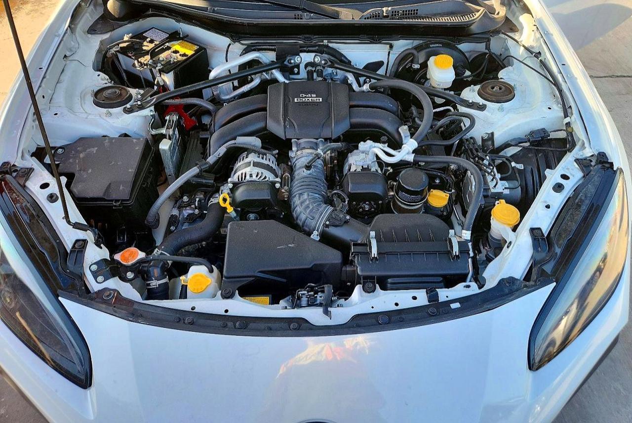 2024 Toyota Gr 86 Premium - zdjęcie 11