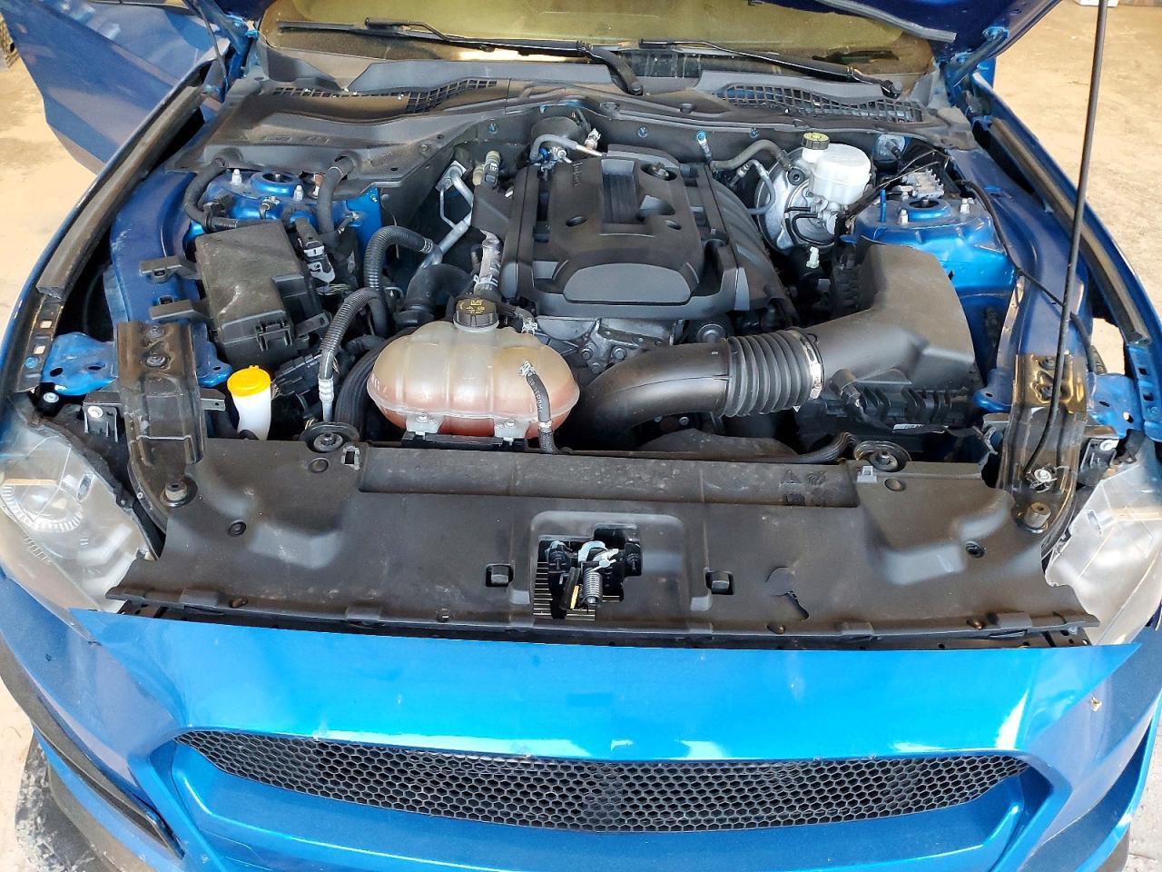 2019 Ford Mustang - zdjęcie 11