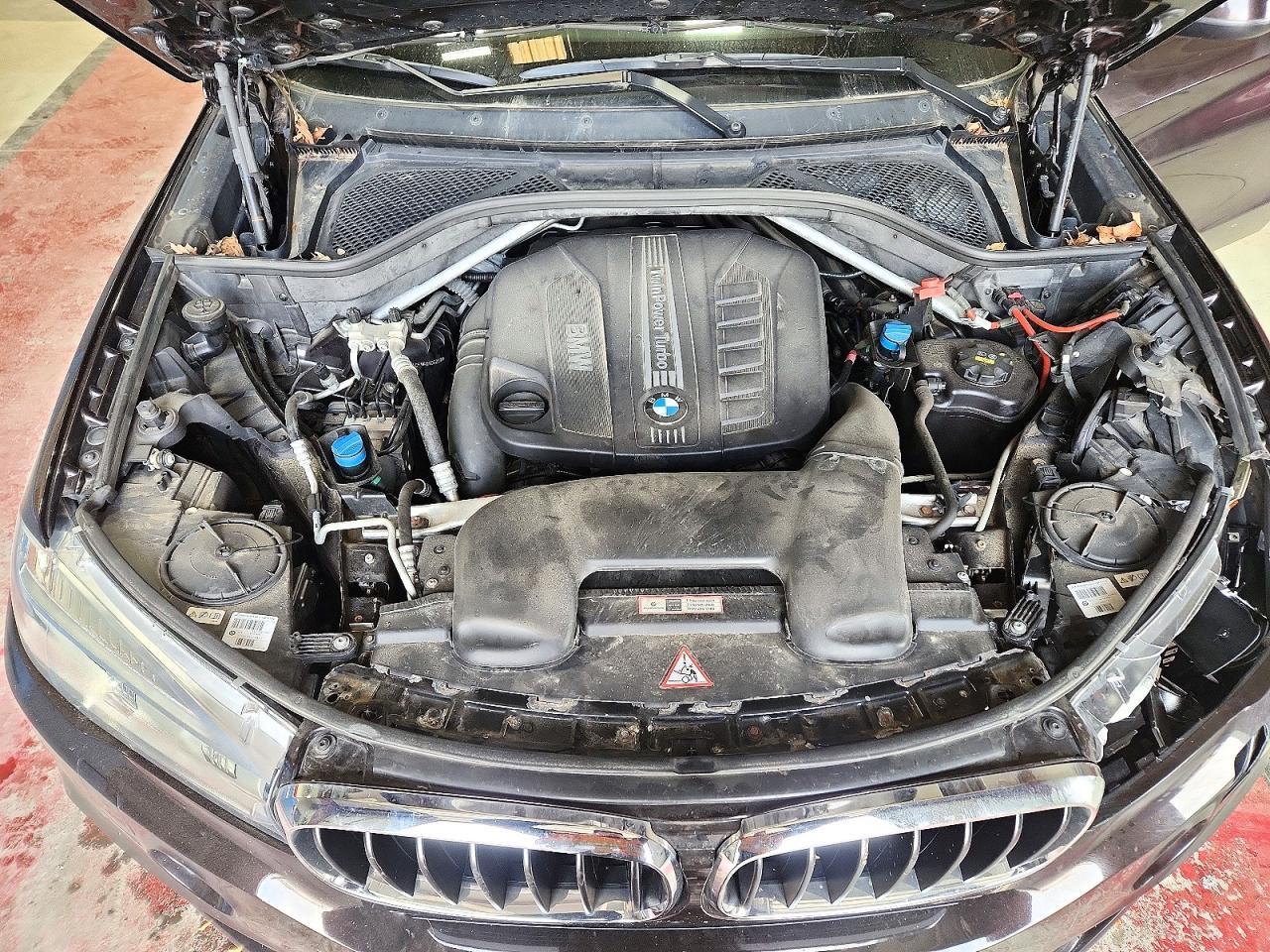 2015 BMW X5 xDrive35D - zdjęcie 12