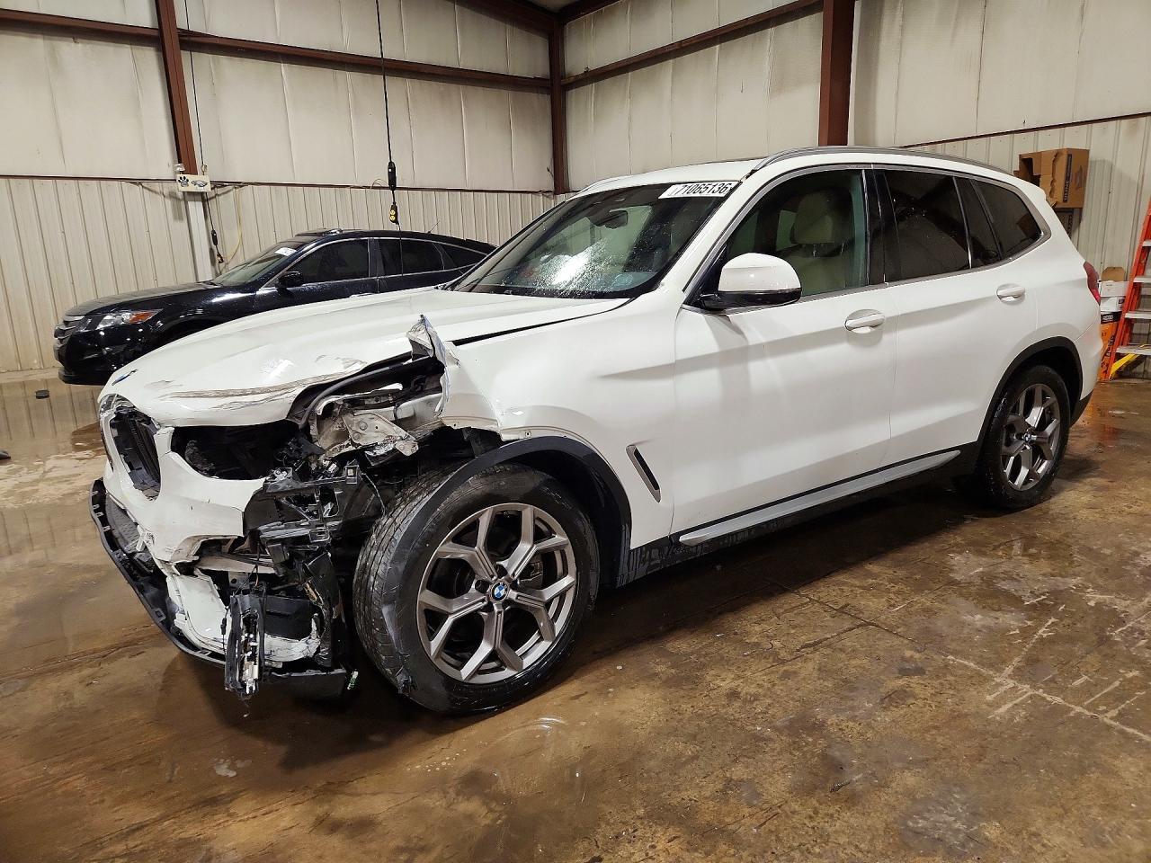 2021 BMW X3 xDrive30I - zdjęcie główne
