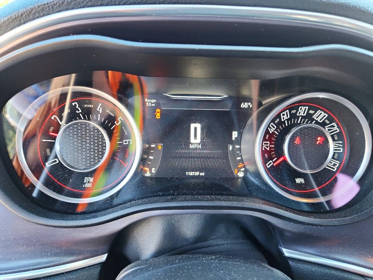 2015 Dodge Challenger Sxt - zdjęcie 9