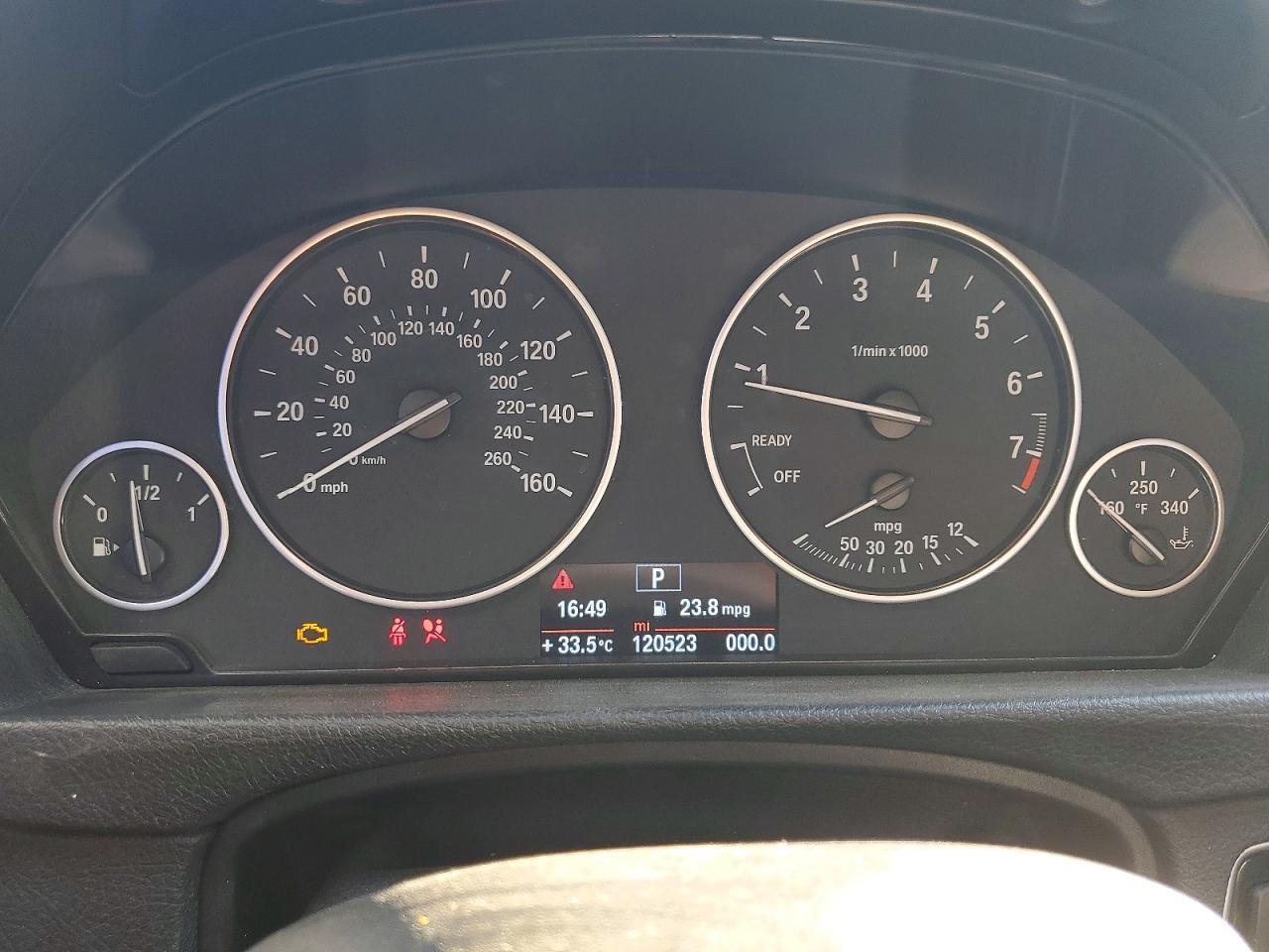 2014 BMW 320 I - zdjęcie 9
