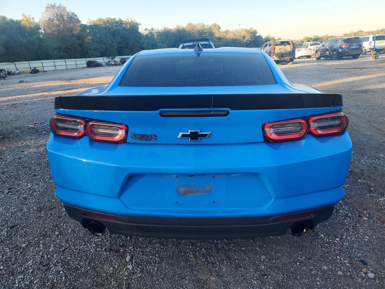 2023 Chevrolet Camaro Lt - zdjęcie 6