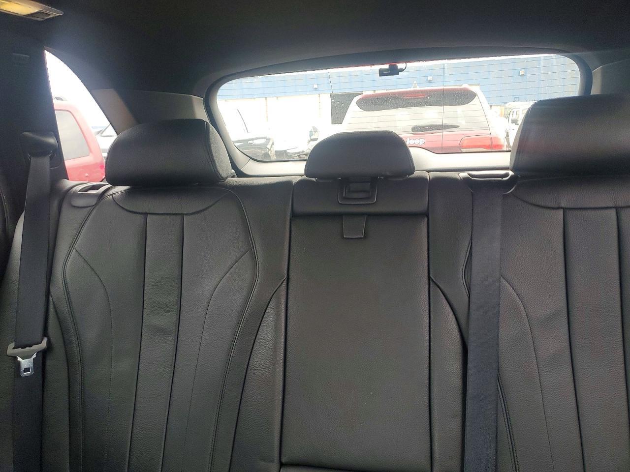 2015 BMW X5 xDrive35I - zdjęcie 10