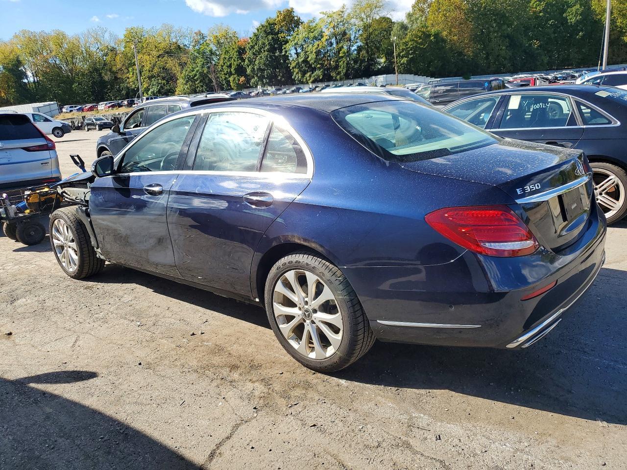 2020 Mercedes-Benz E 350 4Matic - zdjęcie 2