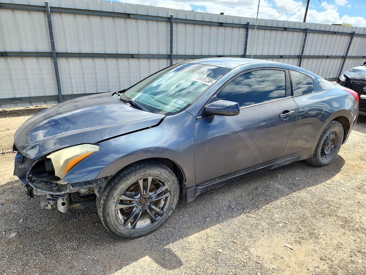 2013 Nissan Altima S - zdjęcie główne